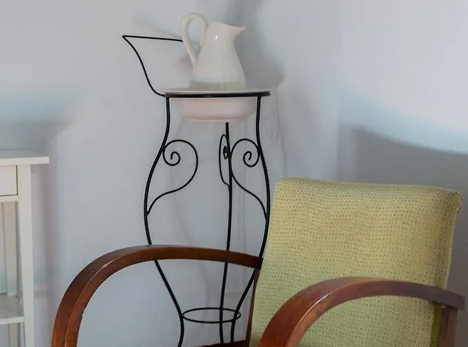 Cal Bisbe Tatil Evi *